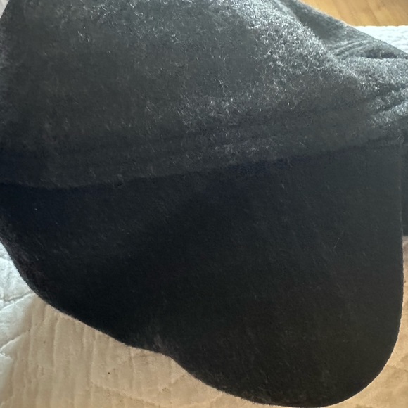 Gottmann hat - Picture 9 of 13